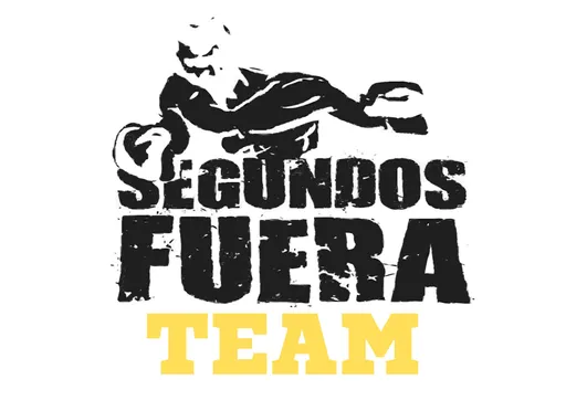 CLUB SEGUNDOS FUERA